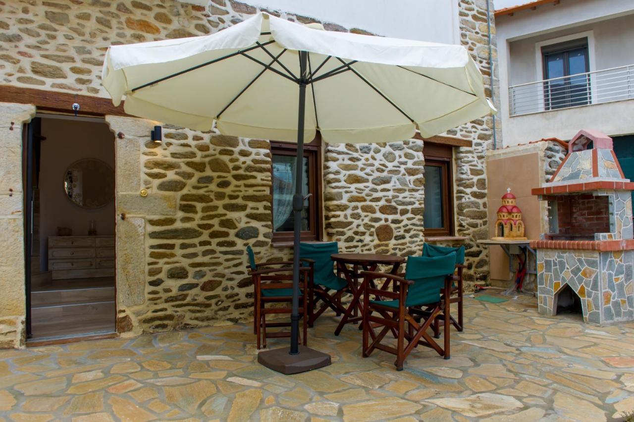 To Petrino Holidays House Metagkitsi Exterior photo